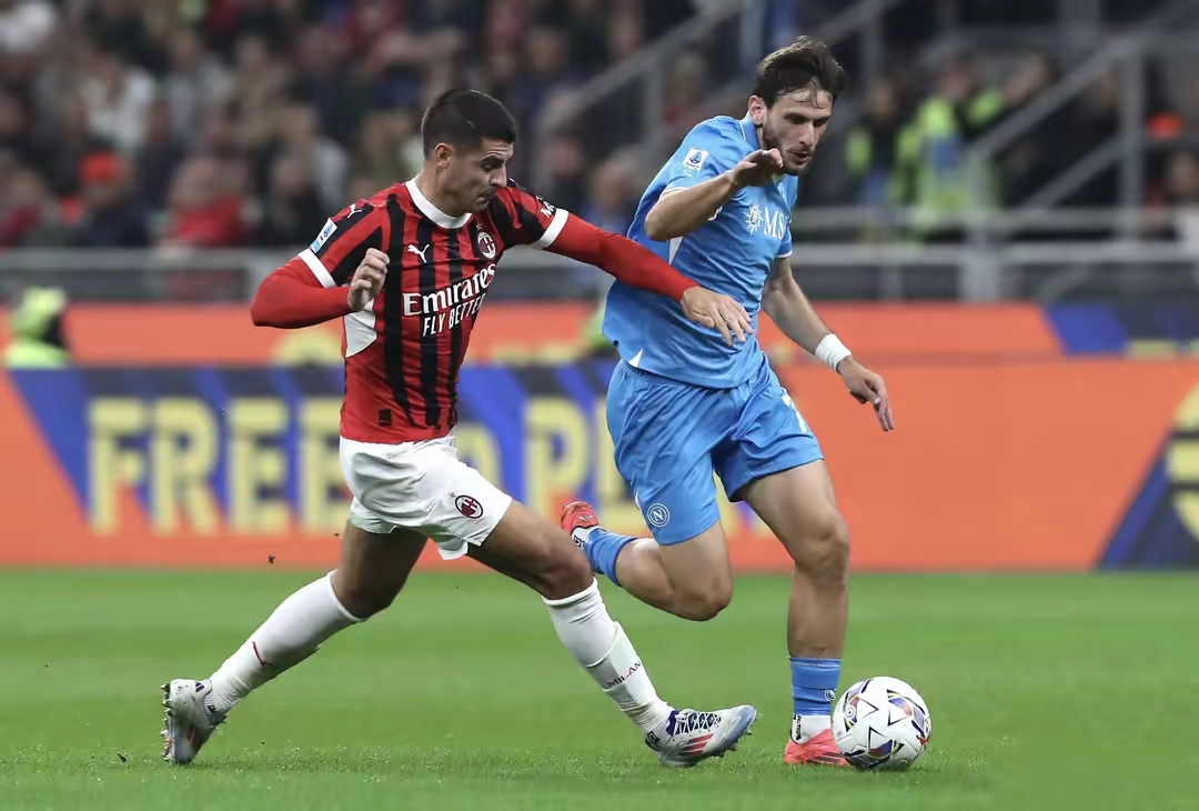 刚刚！那不勒斯临场应变备战亚冠Rookie与30激战掘金分钟，曼联伤情更新备战意大利杯的简单介绍