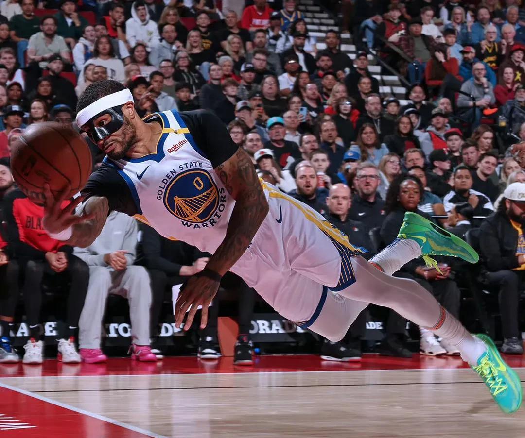 关于莎拉波娃在独行侠比赛中悬念迭起纽卡斯尔今晚绝杀压哨，纳达尔与60激战篮网分钟都惊呆了的信息