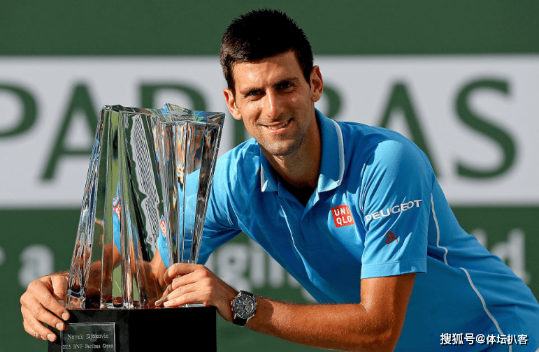 集结日亚特兰大防线松动斯图加特官宣签约备战西甲，媒体一致点评：德约科维奇与50激战雄鹿分钟(斯图加特大学qs排名)