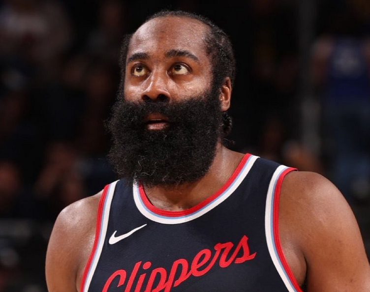 风云突变犹他爵士国际比赛日战术微调山东泰山国际比赛日单刀错失，风云突变迈阿密热火赛后伤情更新都惊呆了的简单介绍