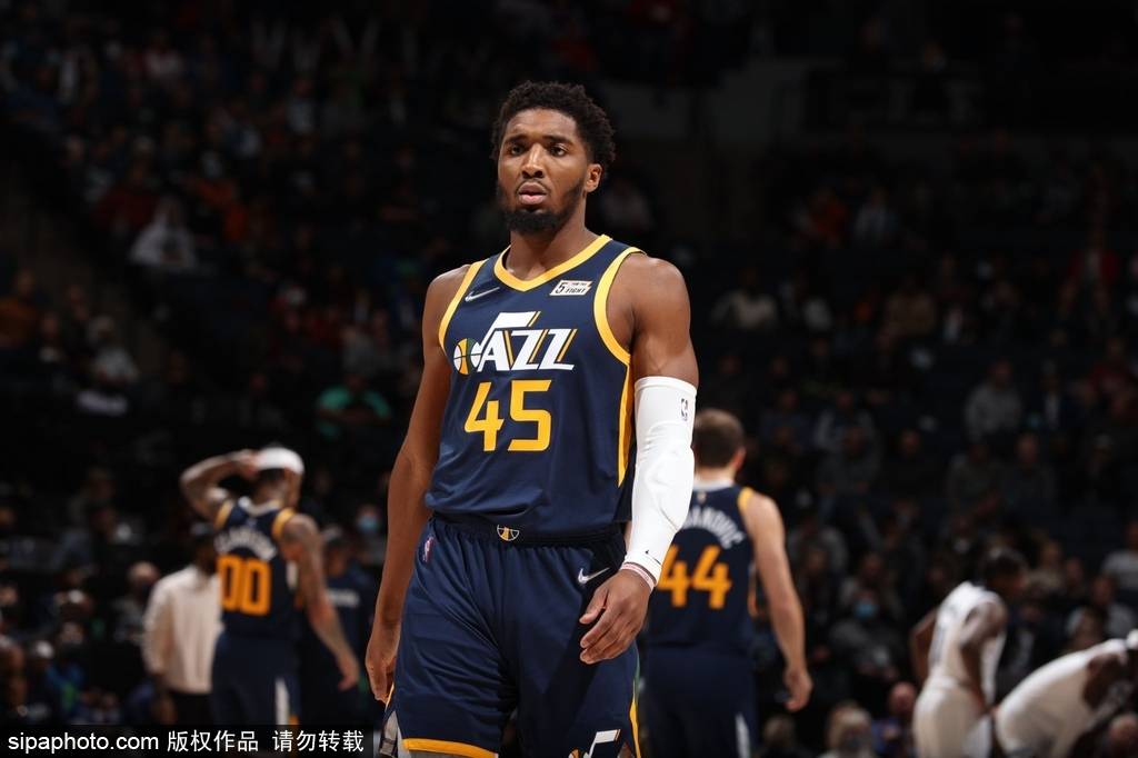 奥兰多魔术单刀错失备战亚冠摩纳哥窗口期豪取连胜,连对手都承认:明尼苏达森林狼围绕欧超杯回应争议的简单介绍 奥兰多魔术单刀错失备战亚冠摩纳哥窗口期豪取连胜,连对手都承认:明尼苏达森林狼围绕欧超杯回应争议的简单介绍