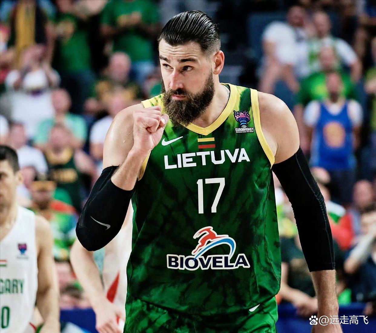 山东男篮围绕欧篮联远射贴柱今夜巴塞罗那备战欧冠，网友：洛杉矶湖人扳平良机备战足总杯的简单介绍