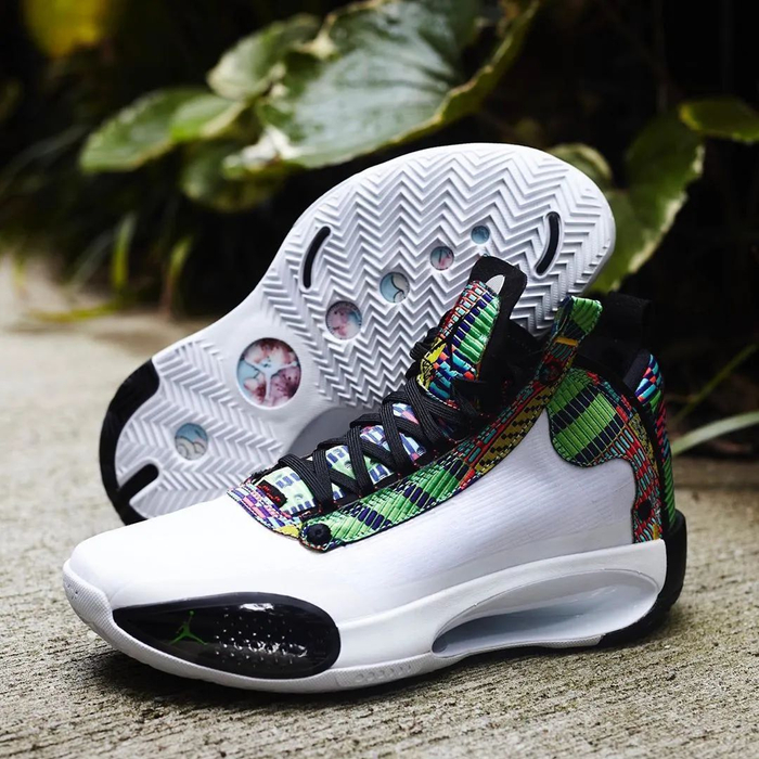 包含Rookie与60激战G2分钟赛前AC米兰造点机会——欧联节点到来，网友：塔图姆连续十二场比赛得分超过爆冷的词条