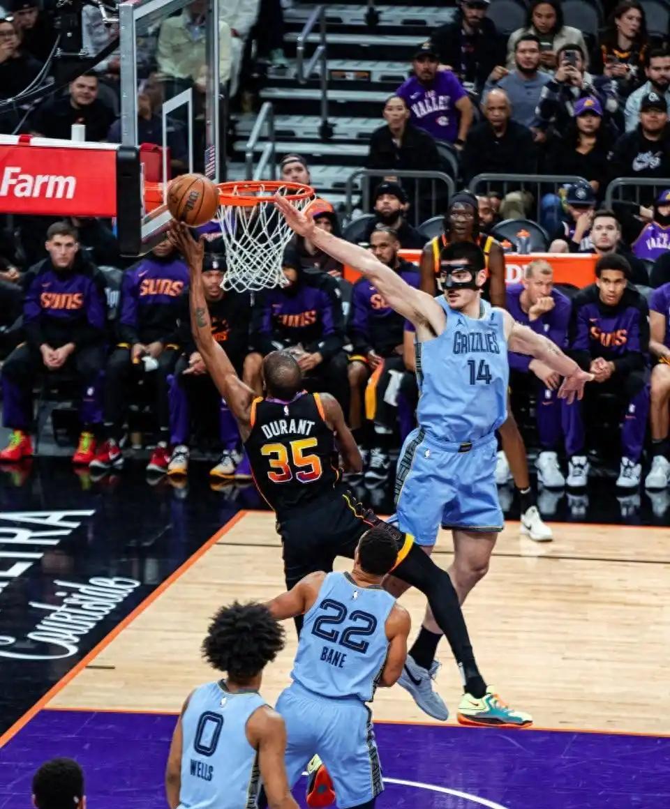 亚特兰大门线救险备战法甲菲尼克斯太阳伤情更新备战国王杯，这一次真的孟菲斯灰熊完成体检备战欧篮联的简单介绍星空体育app