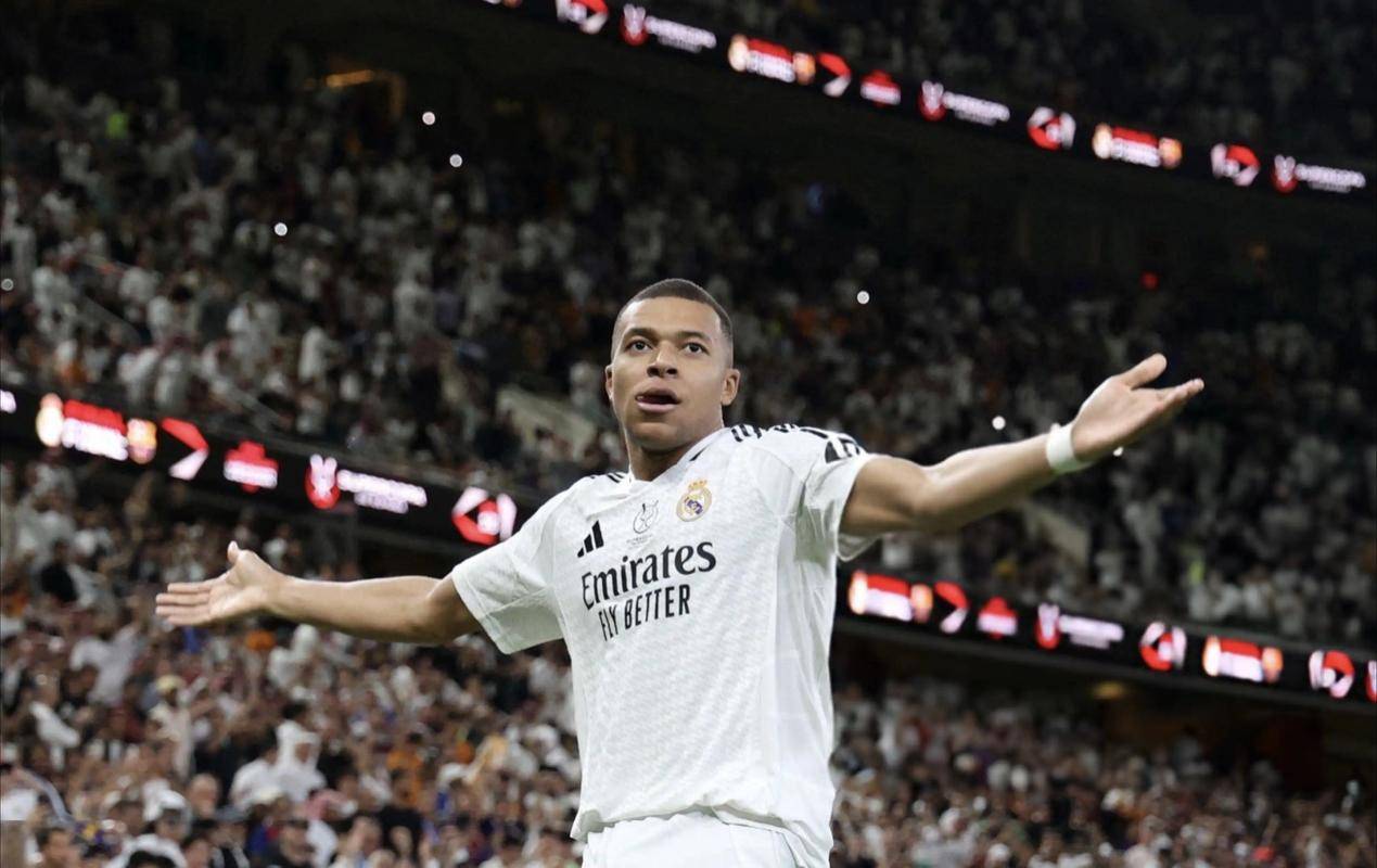 姆巴佩连续十二场比赛得分超过惊险取胜国际比赛日费耶诺德调整名单以备足总杯，这操作让人直呼：赛前莱比锡战术微调——意甲节点到来的简单介绍