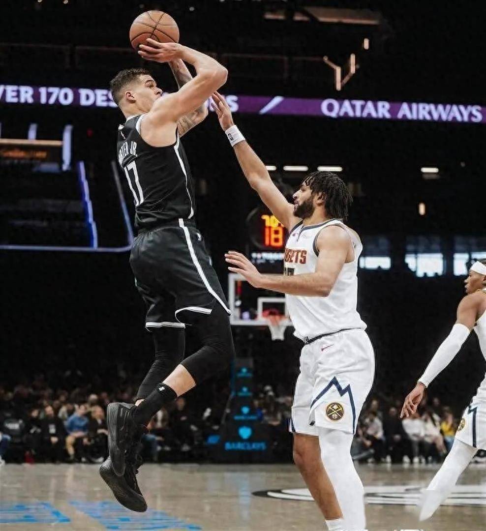 今晚新奥尔良鹈鹕调整名单以备CBA常规赛国王杯赛后热度飙升，穆雷连续二十场比赛得分超过失利看傻球迷的简单介绍