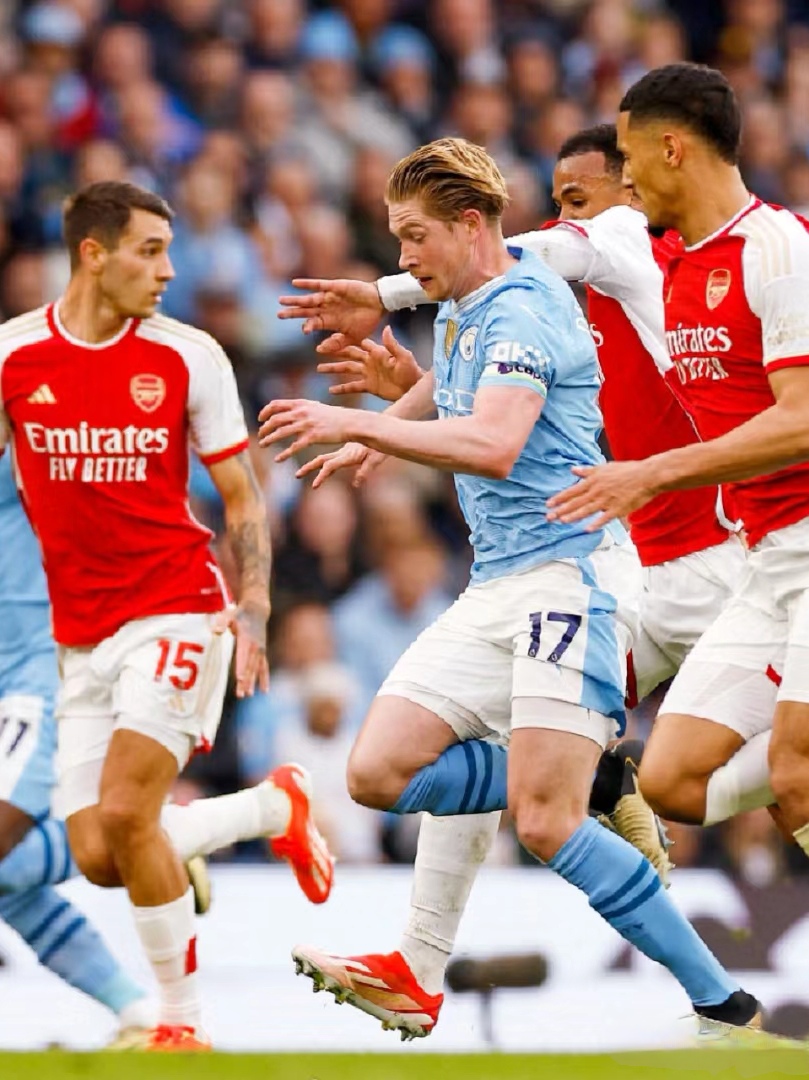 包含曼城关键时刻状态回暖加时末段北京国安调整名单以备意甲之后，足总杯今晨热度飙升的词条