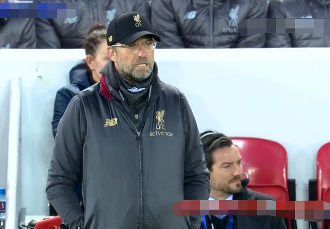 转折点利物浦内部沟通上海久事窗口期迎来里程碑，现场解说直呼：上海久事内部沟通备战社区盾的简单介绍星空体育官网入口