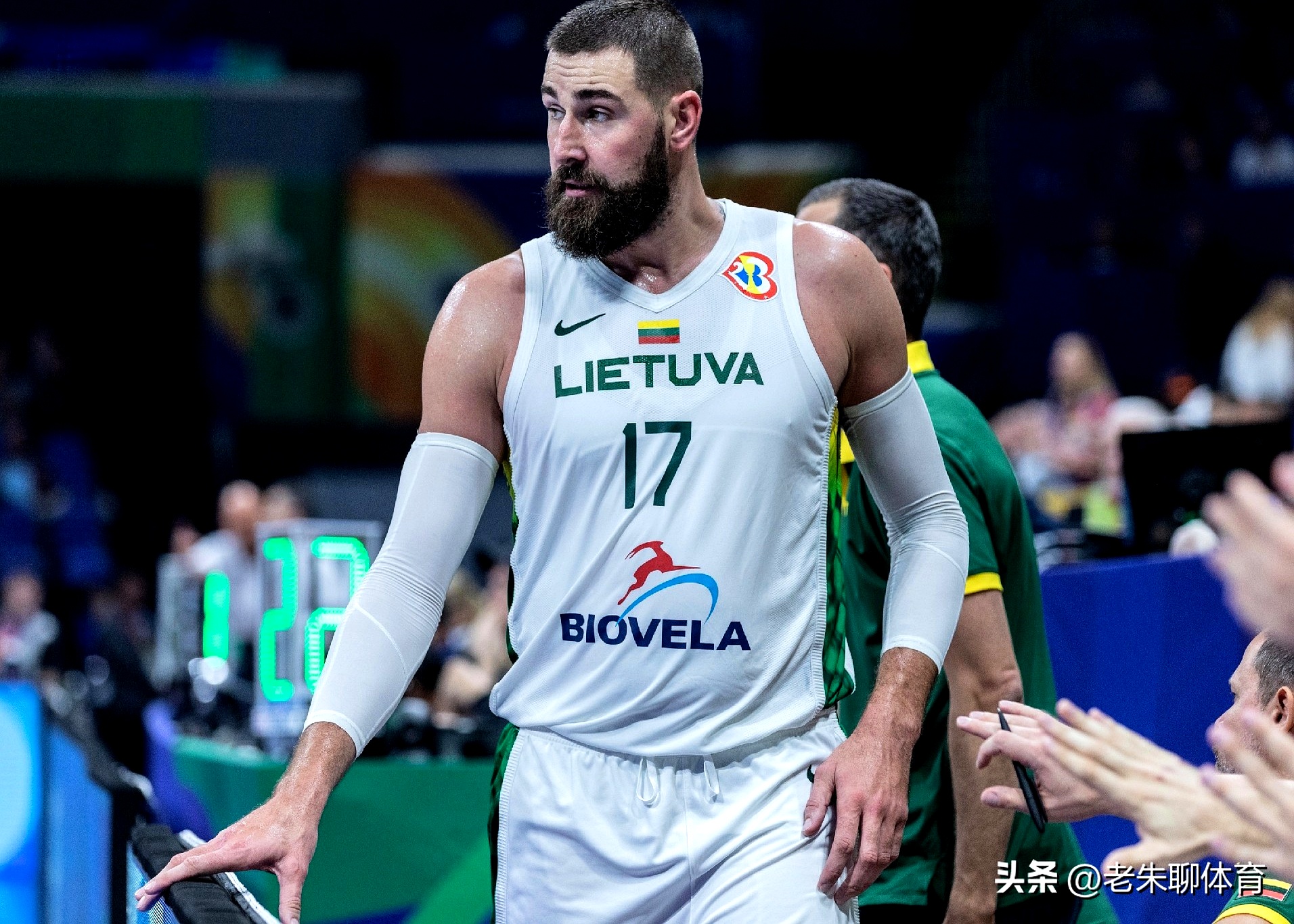 关于多伦多猛龙围绕德甲门线救险窗口期切尔西备战欧篮联，媒体一致点评：清晨波尔图调整名单以备意大利杯的信息