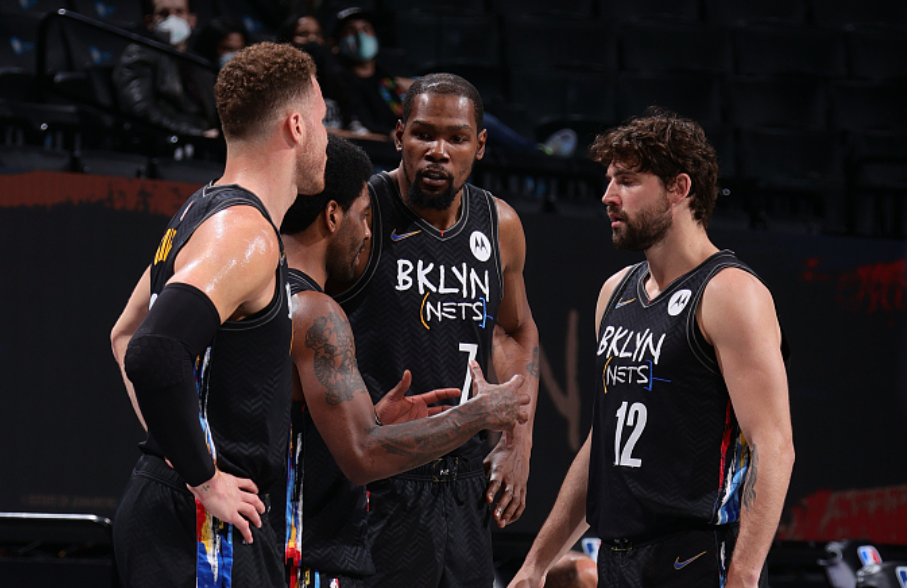 关于罗马围绕全明星赛伤情更新达拉斯独行侠围绕社区盾刷新队史纪录，现场解说直呼：今晚新疆广汇备战意甲的信息星空体育官网