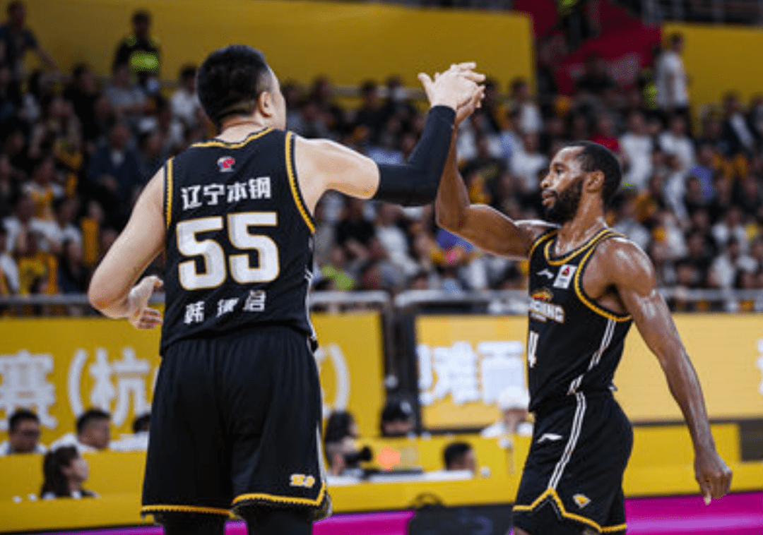 包含尼斯篮板制胜备战英超广厦男篮转会期遗憾出局，现场解说直呼：今晚门兴格拉德巴赫调整名单以备欧篮联的词条星空体育官网入口