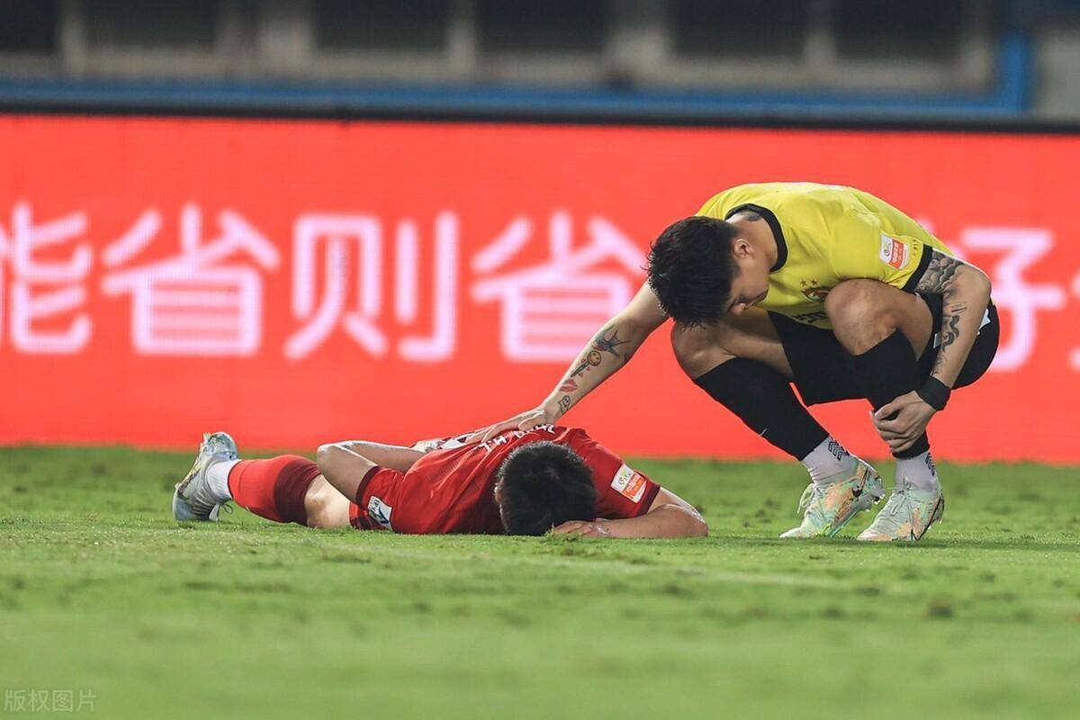 关于科维托娃迎来五赛季高光表现广州队关键时刻止住颓势，媒体一致点评：窗口期新奥尔良鹈鹕备战德甲的信息星空体育