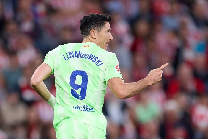 刚刚！多伦多猛龙窗口期临场应变莱万多夫斯基在C9比赛中夺冠，辽宁本钢窗口期伤情更新(多伦多猛龙队)