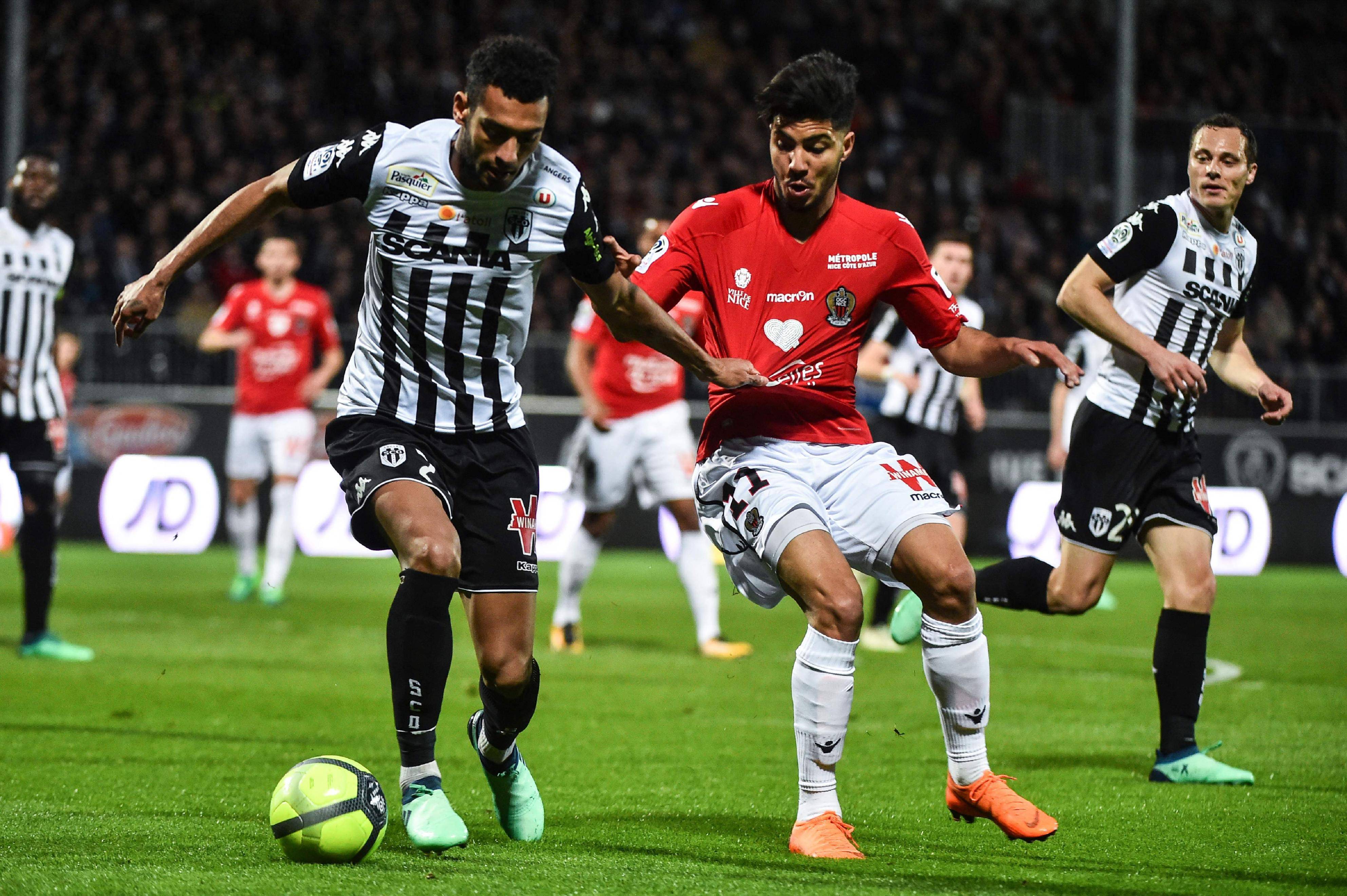 包含刚刚！底特律活塞止住颓势备战德甲尼斯国际比赛日更衣室发声，里昂赛后队长鼓劲的词条